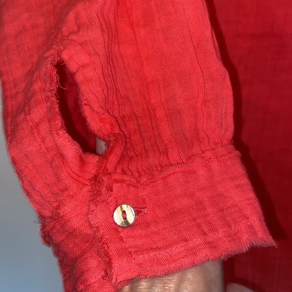 NWOT Robyn Cotton Gauze Top in coral size medium - Picture 8 of 9